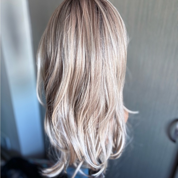 Belle tress “Siena” wig in color Raw sugar blond City collection new - Picture 5 of 7